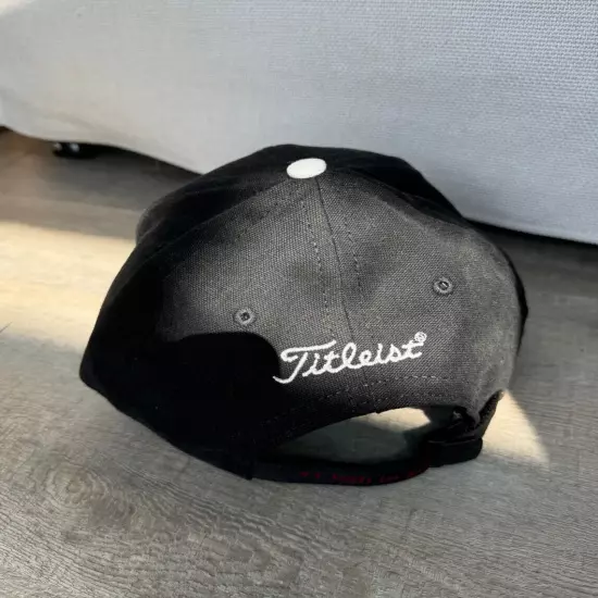 Titleist Strapback Hat Mens Adjustable #1 Ball in Golf Style #BW-13 Black/White