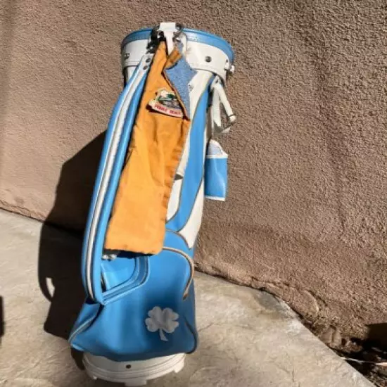 *VINTAGE* AUSTAD FOUR LEAF CLOVER Golf Bag in Carolina Blue U.N.C. LIMITED RARE