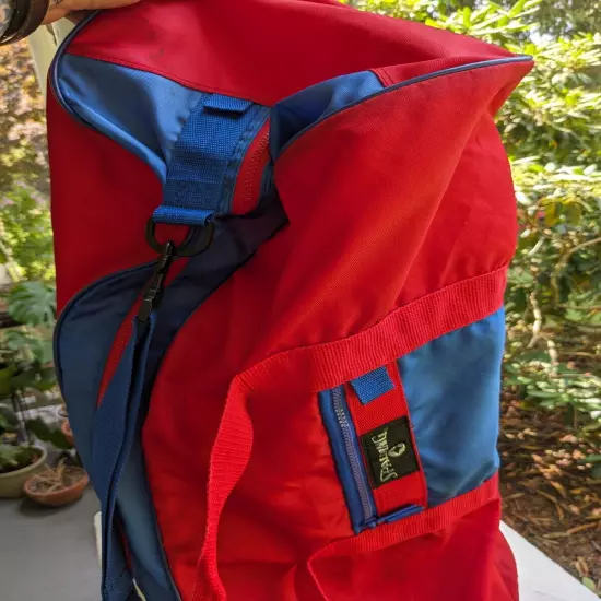 Vintage 80s-90s Spalding Duffle Sports Bag*Zip Closure*Red & Blue