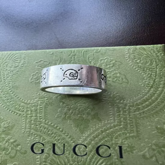 *Gucci* Men's Silver Ghost Ring (Gucci size 23, US size 10.5)