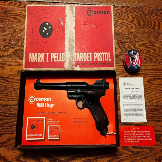 Crosman Mark I Pellgun Target Air Pistol .22 CO2 Pistol + Box 