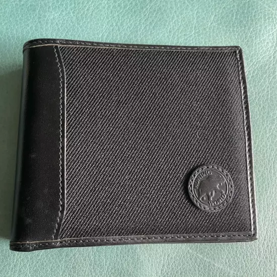 Vintage Hunting World Bifold Wallet