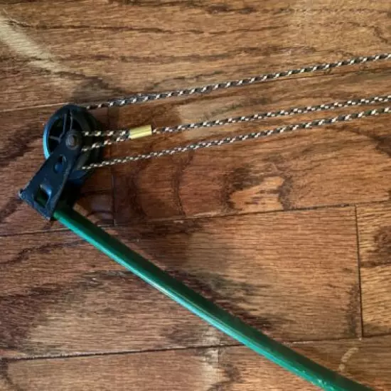 Bear Archery Scout Bow Color- black and green-33" Pre-owned