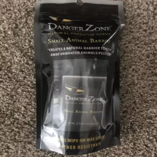 Conquest Danger Zone Barrier Stick Small Animal