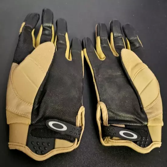 Oakley Factory Pilot 2.0 Gloves FDE/Coyote/Tan Carbon Fiber Knucle Plate Size L