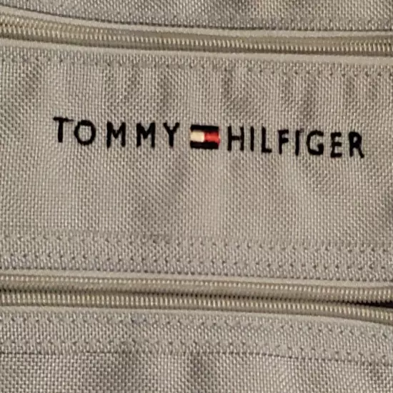 Tommy Hilfiger Messenger/Laptop Bag. 5 Pockets. **New. Excellent Condition 