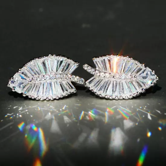 Gorgeous 925 Silver Stud Earring Cubic Zircon Jewelry Women A Pair