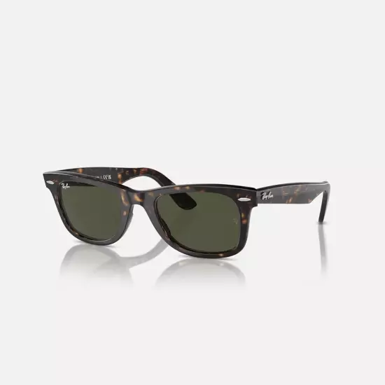 Ray Ban Tortoiseshell New Wayfarer Sunglasses RB2132 902 