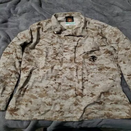 US MARINE CORP DESERT CAMO Shirt MENS medium reg COAT BUZZ OFF INSECT SHIELD