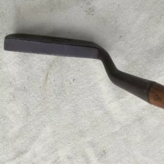 Antique hickory golf club FH Ayres c. corbett Long Nose putter square shaft