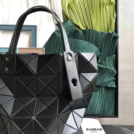 BAO BAO Issey Miyake Lucent Matte Black Tote Bag From Japan 34 x34 cm