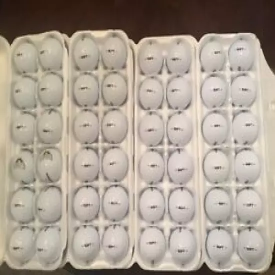 48 PINNACLE SOFT Golf Balls in Near Mint to Mint Condition 