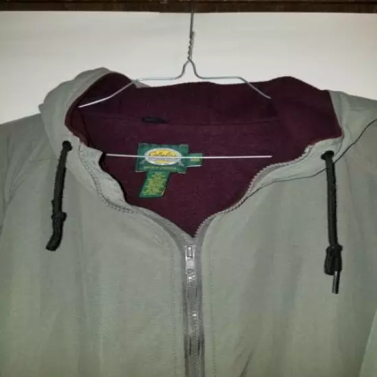 Cabela's Men's polyester Jacket XL Reg. Light green. Maroon interior. (23)