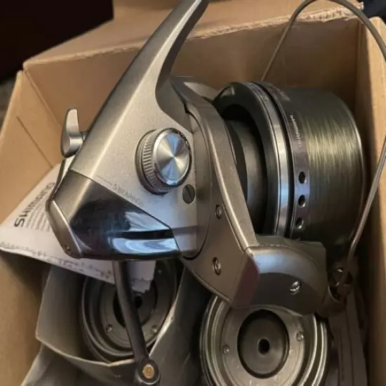 Shimano Super Ultegra Xsa 10000 Reel Plus 2 Spools Carp Fishing Boxed Lot B