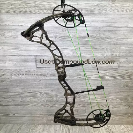 Bowtech CP28 Right Handed Mossy Oak 60-70lb 24.5"-30"