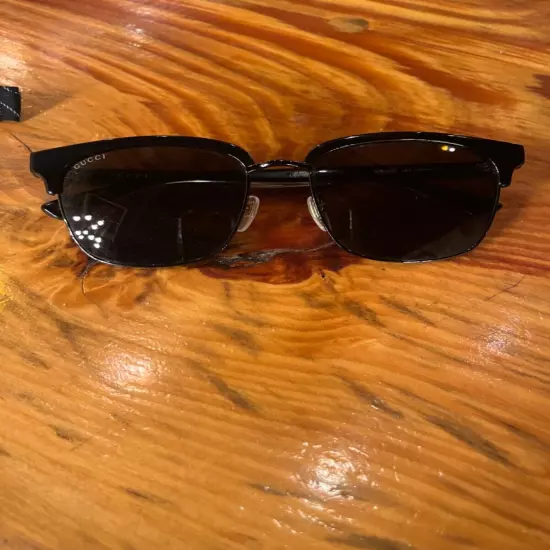 gucci sunglasses men used