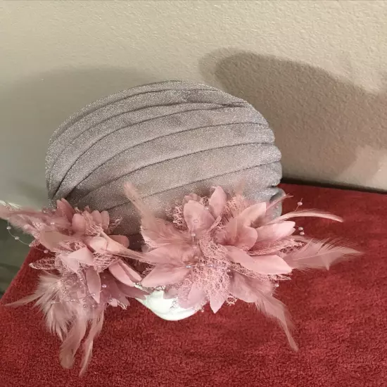 Women's Fascinator Flower Feather Headpiece Hat 40s 50s 60s Retro Party Wedding