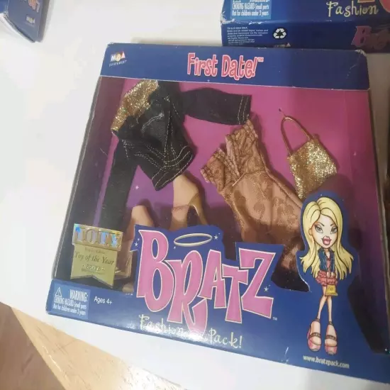 3 Bratz Fashion Pack Lot Spring Blitz! Shoppin' Spree! First Date! NIP 2003