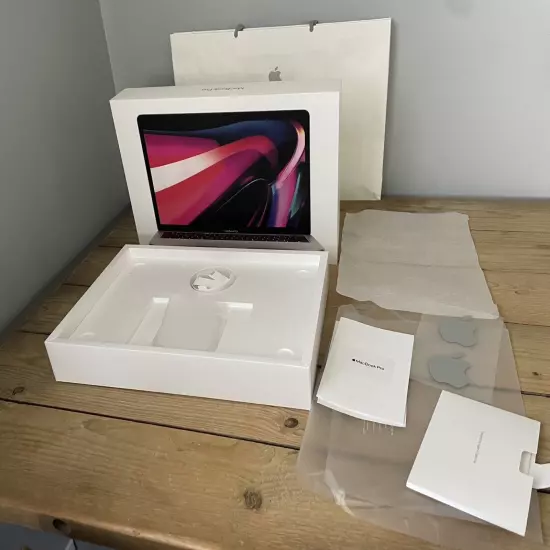 Apple MacBook Pro 13-inch Model A2338, 2020 EMPTY BOX ONLY + Apple Shopping Bag