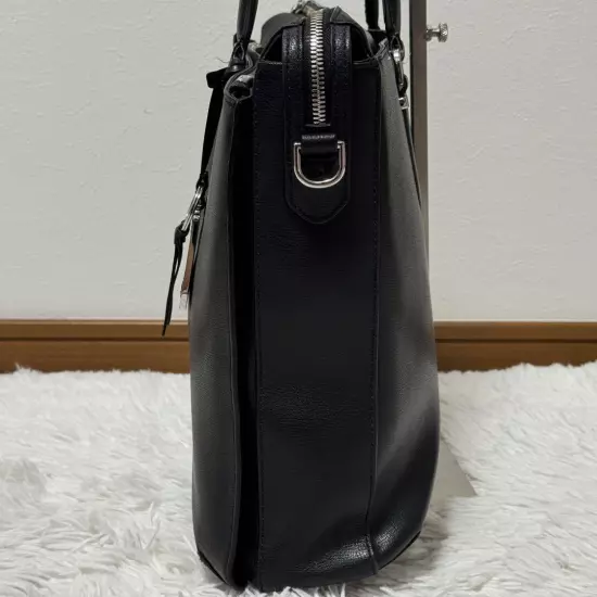 Rare Tumi 2Way Sink Nita All Leather Business Bag