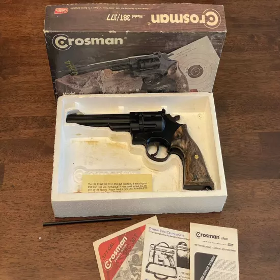 Crosman Model 38T .177 Caliber 6 Shot Pellet Gun CO2 Double Action with Manuals