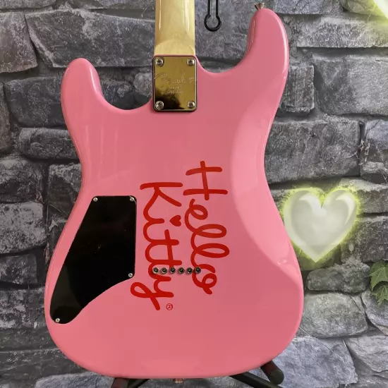 Hello Kitty Stratocaster Electric Guitar SSH Pickup Basswood body Fast delivery