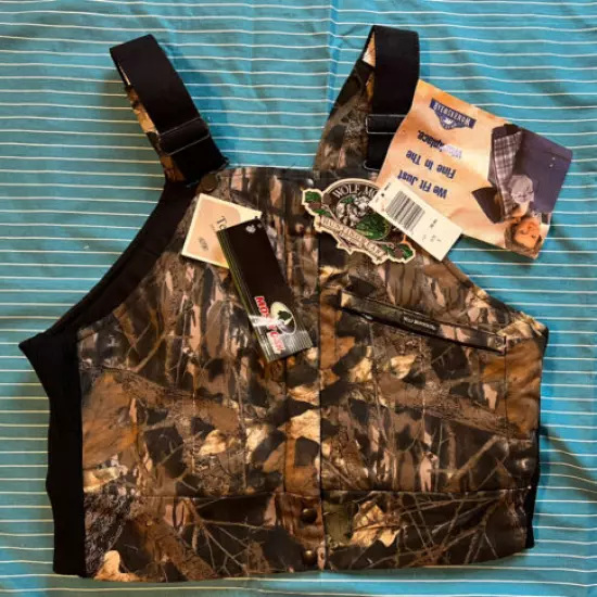 Wolf Mountain Womans Hunting Vest NWT USA MADE LARGE Hunting Wear Mossy Oak