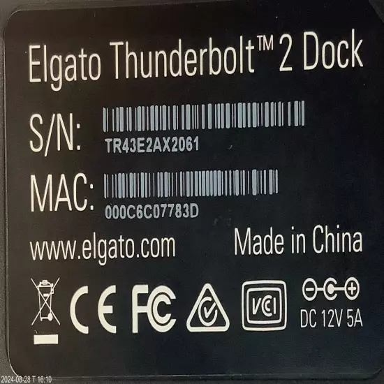 Elgaton Thunderbolt 2 Dock with ac adapter