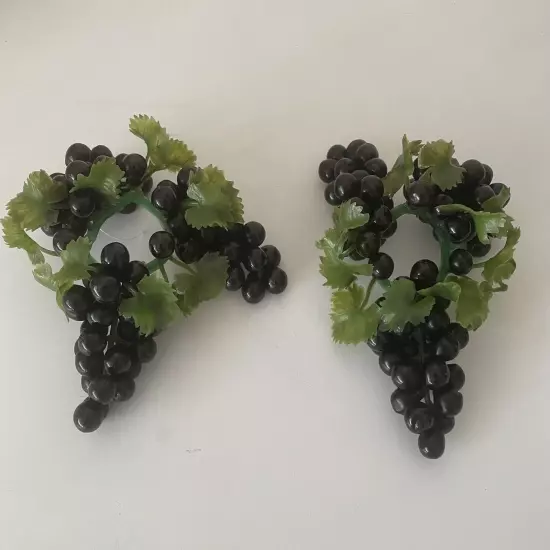 Wine Bottle Toppers Plastic Grapes Set of 2. Mid Century Vintage