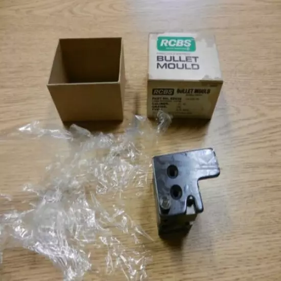 NIB RCBS Bullet Mould Part No. 82036 44-40 200 FN Flat Nose Double Cavity Unuse