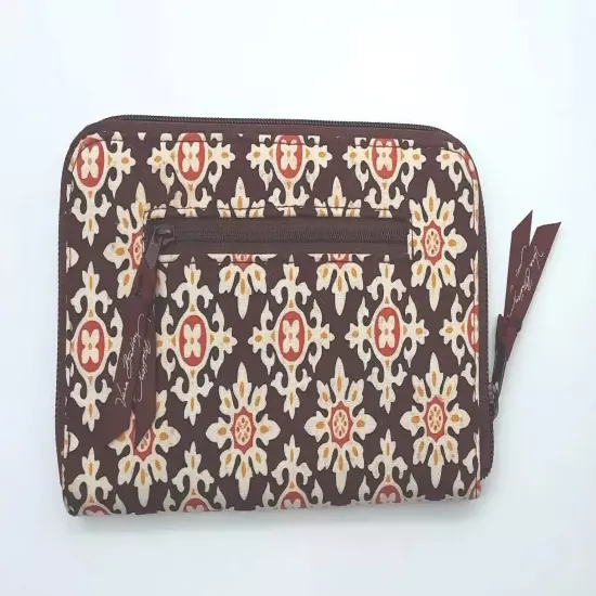 Vera Bradley MEDALLION Retired Travel Organizer Passport Wallet Case Zip Around