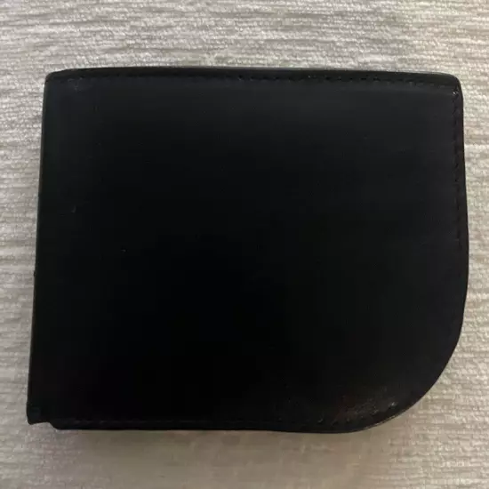 Magellan’s Bi-Fold Black Leather Wallet with 9 Pockets