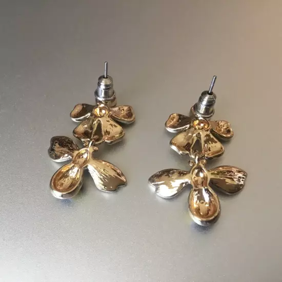 Bumble Bee & Flower Drop Dangle Earrings Gold Tone & Enamel