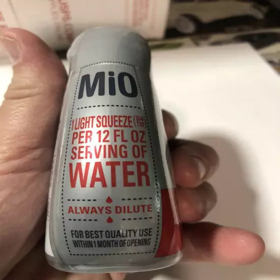 (8) Mio 2X strawberry watermelon liquid water enhancer