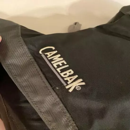 Camelbak Classic Hydration Pack With Bladder Black/Grey 2L?