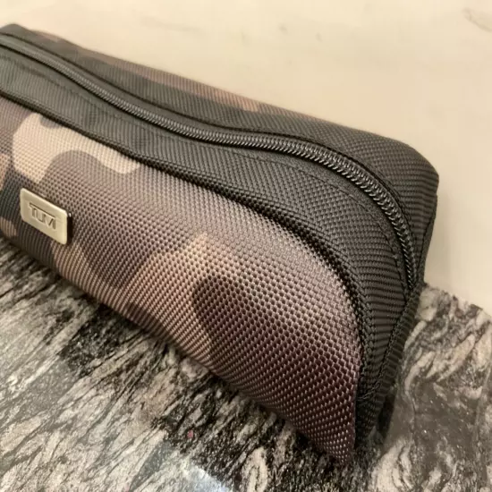 NEW - TUMI Zippered Ballistic Nylon Pencil Case Cord Pouch - KHAKI CAMO & BLACK