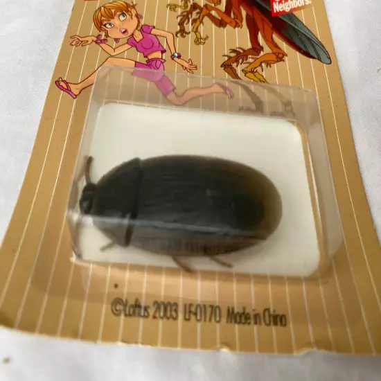 Vintage 2003 Creepy Realistic Cockroach Novelty Gag Gift Halloween Prop NEW