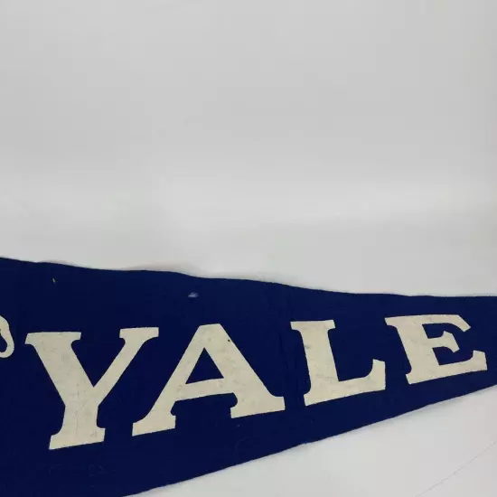 Vintage Pennant Yale UniversityBulldog Royal blue Collegiate 28" x 11" Flag