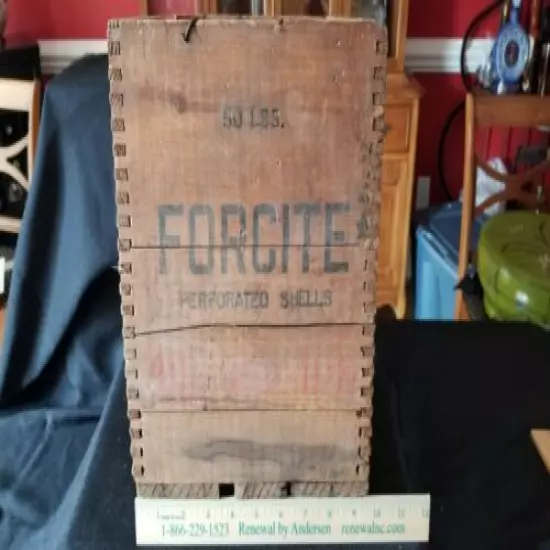 Old Canadian Industries Forcite Perforated Shells Crate 