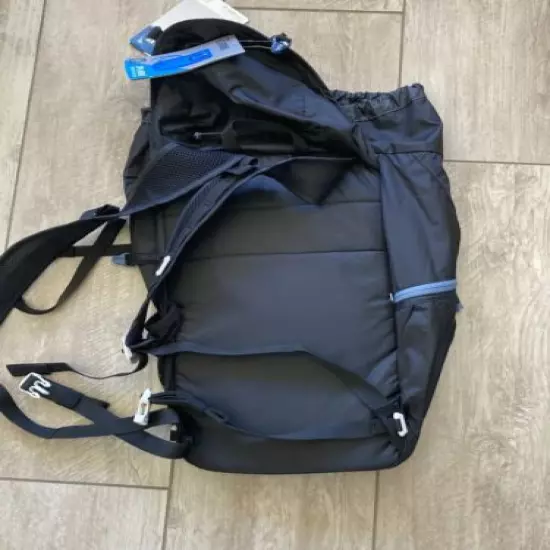 Camelbak Arete 22 2.5liters (80oz) Hydration Backpack