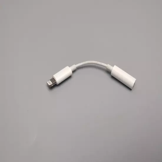 Apple iPhone Headphone Adapter Jack Lightning 3.5mm Aux Cord Dongle Converter