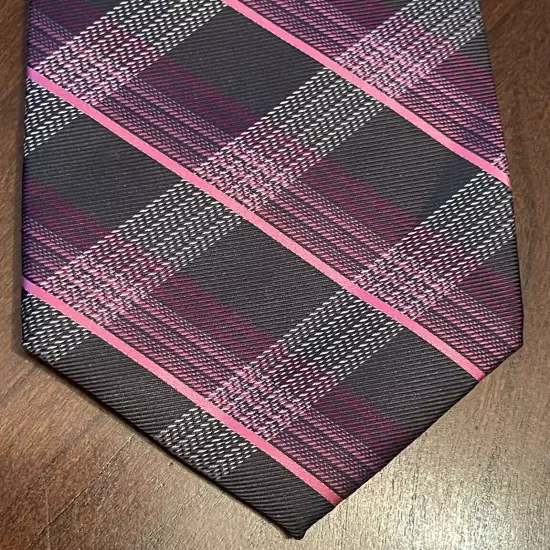 Apt. 9 Pink Black 100% Polyester Men’s Neck Tie Made In China