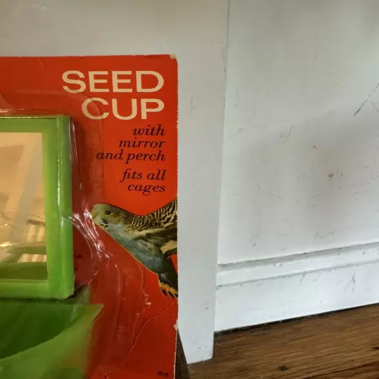 Hartz Vintage Bird Seed Feeding Green Cup With Mirror & Perch 70s/80s NEW Sealed