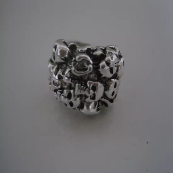 Skull Ring Multi Skulls Men's Size 12 Halloween Metal Silver Tone New