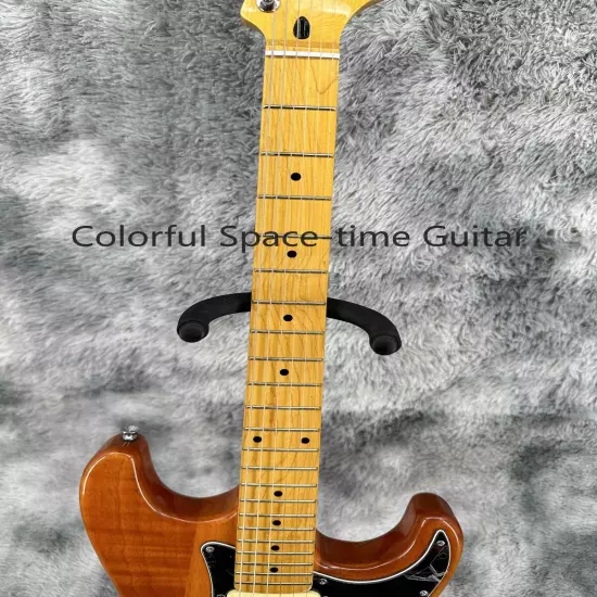 ST Custom Solid Brown Electric Guitar Maple Fretboard Maple Neck High Quality