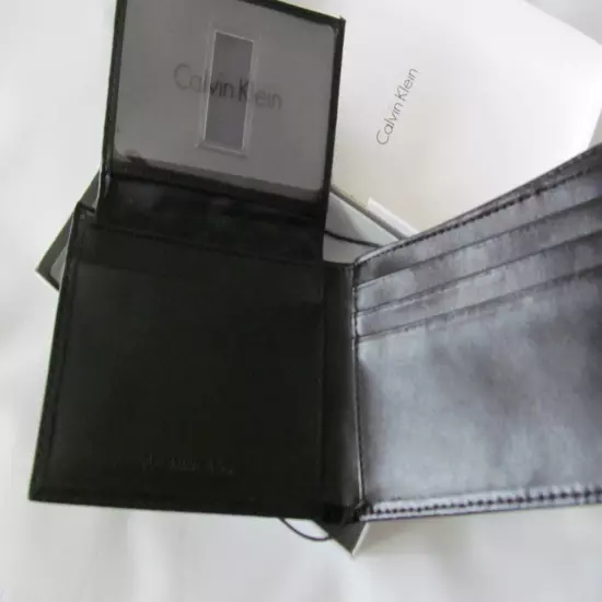 NWB Calvin Klein Black Leather Passcase Wallet and Key Fob Set $45