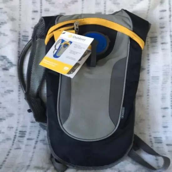 Outdoor Products Kilometer 8.0 2L Hydration Pack (Reservoir and Pack) NWT