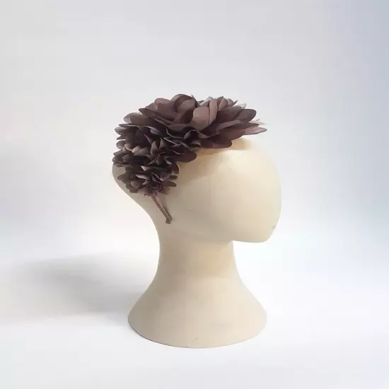 Chrysanthemum Flower Fascinator