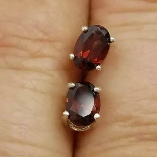 January Birth Stone Mens 5 x 7mm Oval Simulated Garnet 4 Prong Solitaire Earring