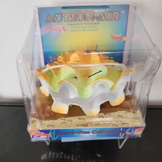 Aquarium Aerating Action Ornament, Giant Clam – Opens and Closes BOX DAMAGE